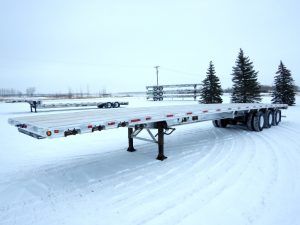 Alutrec-Tridem-Aluminum-Flat-Deck-Trailer