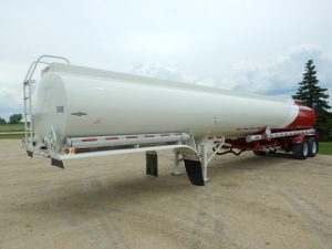Beall-Tandem-Aluminum-Tank-Trailer