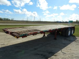 Doepker-Super-B-Flat-Deck-Pup-Trailer