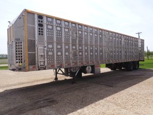 Merritt-Tandem-Staight-Deck-Livestock-Trailer