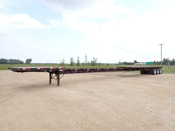 2013-Fontaine-Extendable-Flat-Deck