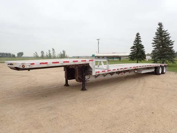 Reitnouer-Tridem-Aluminum-Step-deck-Trailer