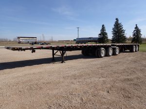 Doepker-Super-B-Flat-deck-Trailer