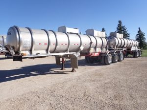 Polar-Super-B-Stainless-Tanker-Trailer