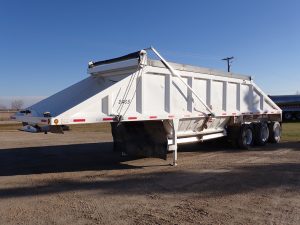 Decap-Tridem-Clam-Dump-Gravel-Trailer