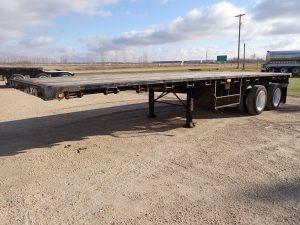 Doepker-Super-B-Flat-deck-Trailer
