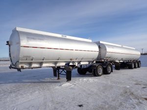 Advance-Aluminum-Reverse-Super-B-Tanker-Trailers