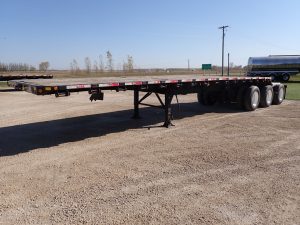 Doepker-Super-B-Flat-deck-Trailer